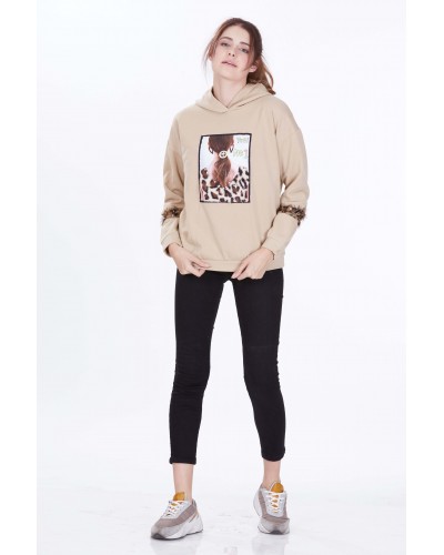 BASKILI AKSESUARLI SWEAT